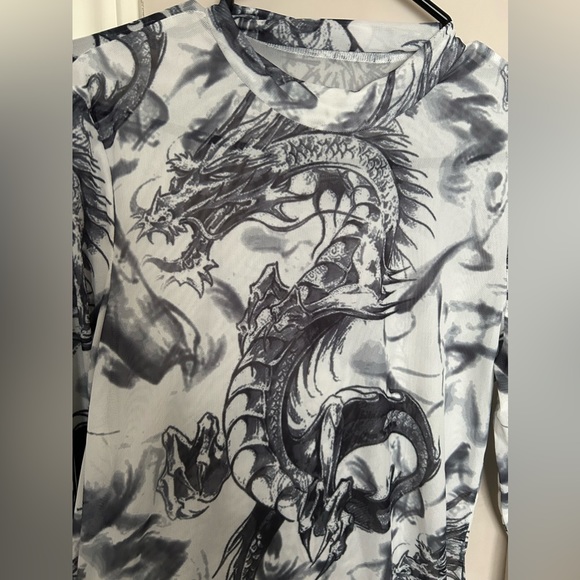 Shien Dragon Dress | Size: 0XL - Picture 2 of 5